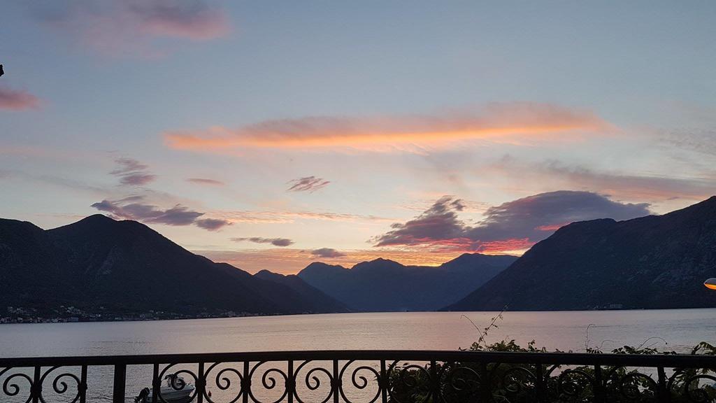 Apartment Maniva Kotor Buitenkant foto