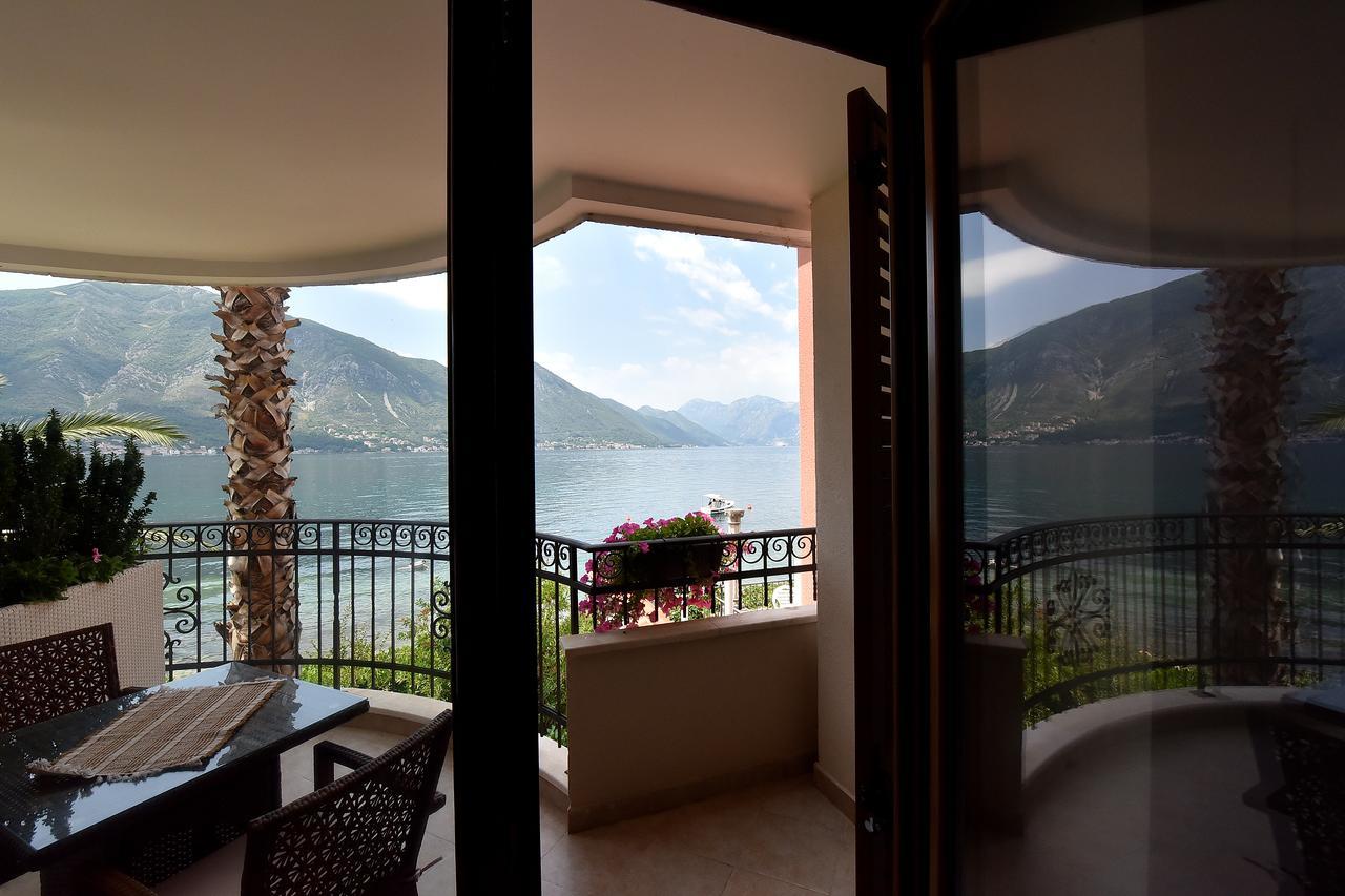 Apartment Maniva Kotor Buitenkant foto